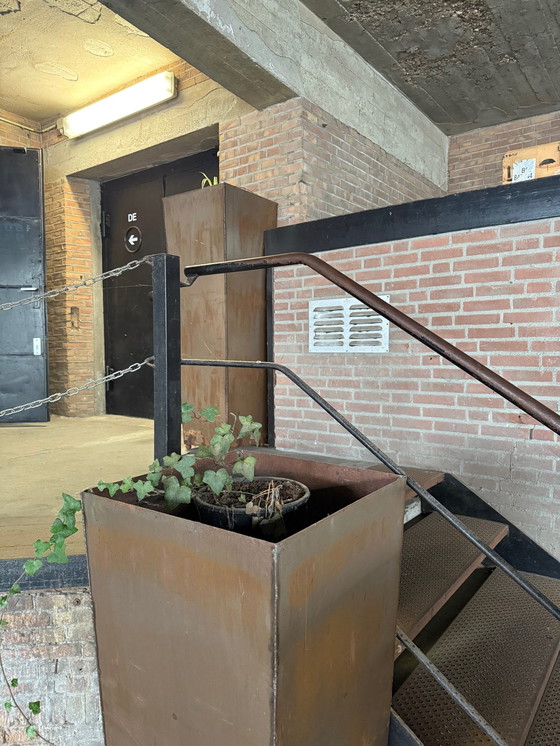 Image 1 of 3x fioriere alte Vintage in acciaio