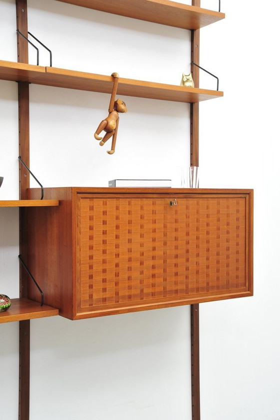 Image 1 of Poul Cadovius Royal System shelving system teak 1950Er