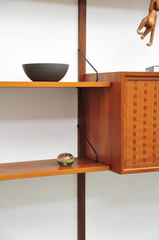 Image 1 of Poul Cadovius Royal System shelving system teak 1950Er