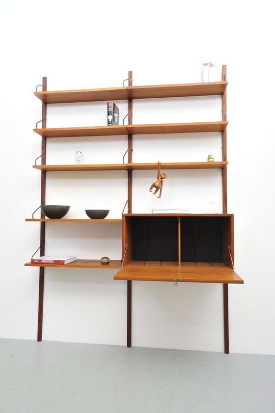 Image 1 of Poul Cadovius Royal System shelving system teak 1950Er