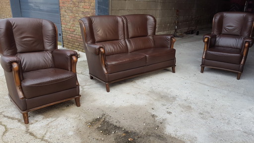 Vintage Leather Seniors Sofa