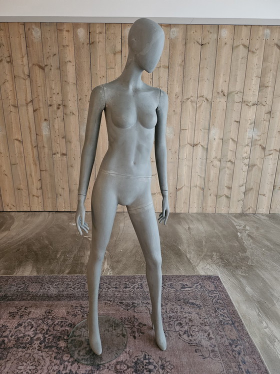 Image 1 of Faceless Mannequin Lady No Finish Gaga

Gaga02