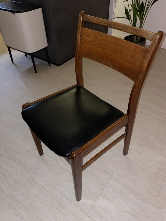 Image 1 of 4x Scandinavian Design Dining Chairs