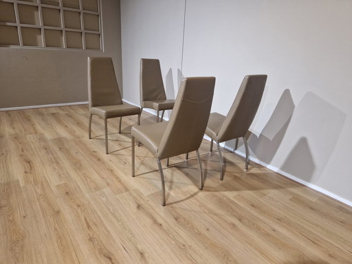 4x Chaises de salle à manger design en cuir taupe