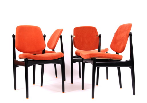 Dining table chairs Arne Vodder