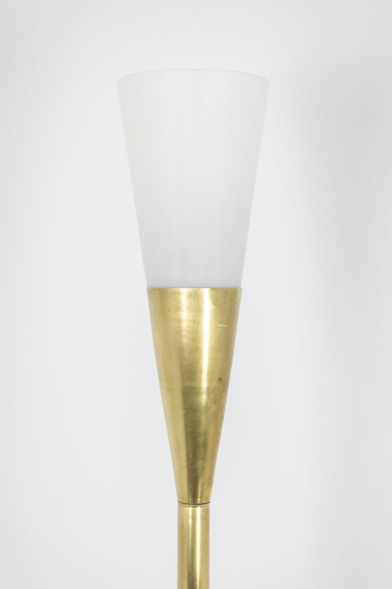 Image 1 of Arredoluce. Floor Lamp En Laiton Doré Et Opaline. Circa 1960.