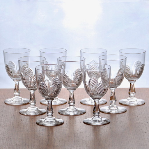 9 Verres Anciens En Cristal Soufflé Bouche Ciselure Diamant