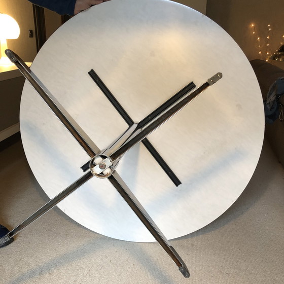 Image 1 of Table de salle à manger ronde vintage