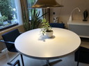 Vintage Round dining room table