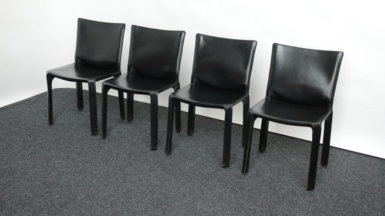 Image 1 of 4x Cassina Mario Bellini 'CAB 412' tabourets