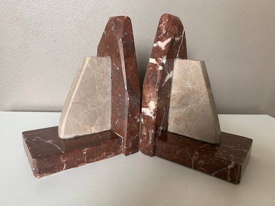 Image 1 of Sujetalibros de mármol Art Déco