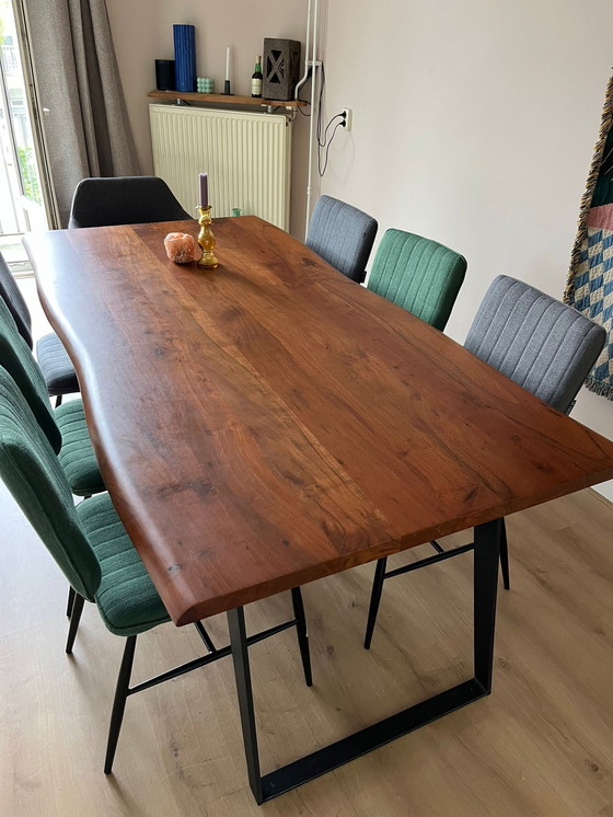 Image 1 of Delife Table de salle à manger en bois d'acacia brun foncé