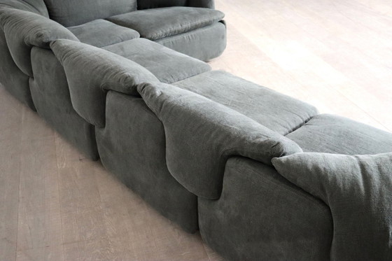 Image 1 of Confidential Sofa By Alberto Rosselli For Saporiti In Green Linen, Italy 1970S