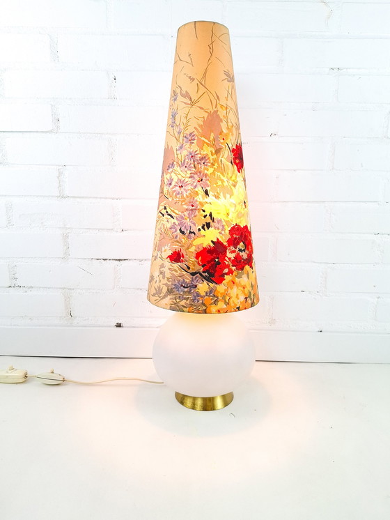 Image 1 of Vintage Table Lamp