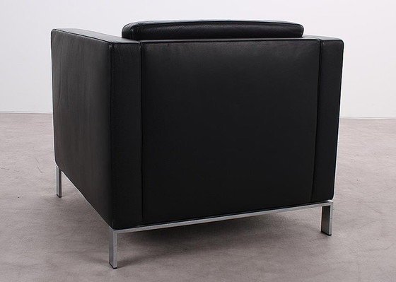 Image 1 of Walter Knoll Foster 500 Armchair