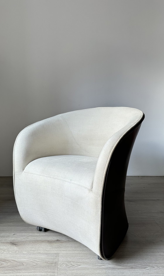 Image 1 of 2x Zanotta Calla designer armchairs