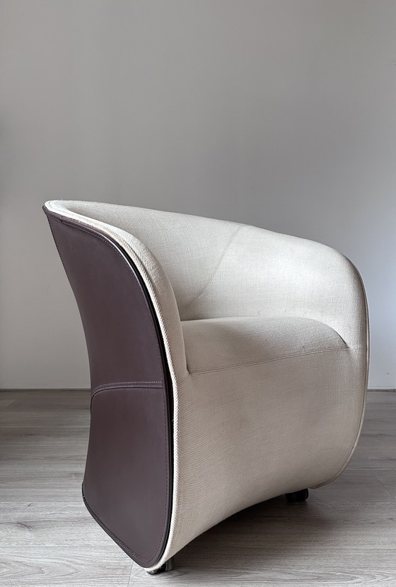 Image 1 of 2x Zanotta Calla designer armchairs