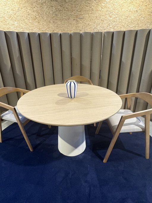 Round Wooden Dining Table - Natural Wood - Beige Table Leg - Diameter 120Cm