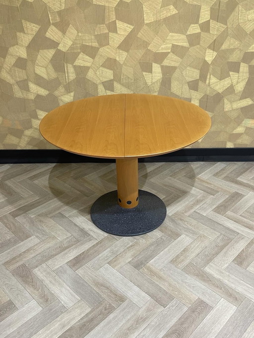 Arco diabolo table