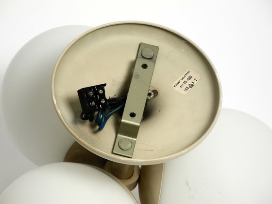 Image 1 of Lampada da soffitto in metallo grigio chiaro Kaiser Leuchten, stile Space Age, anni &#39;60, con 3 sfere di vetro