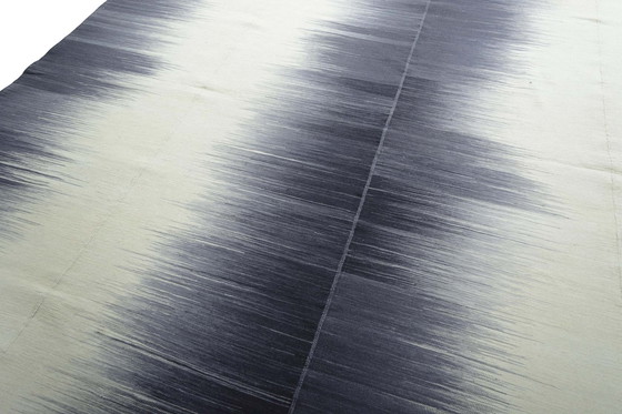 Image 1 of Hand-woven designer kilim Fars - 390 X 304 Cm (New)