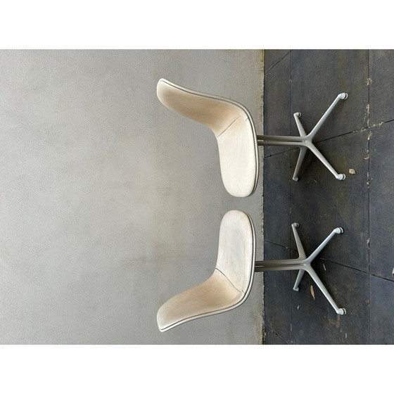 Image 1 of Pair of vintage fiberglass and faux leather La Fonda chairs by Charles and Ray Eames for Herman Miller, 1960