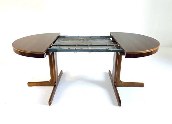 Image 1 of Extendable dining table Lübke