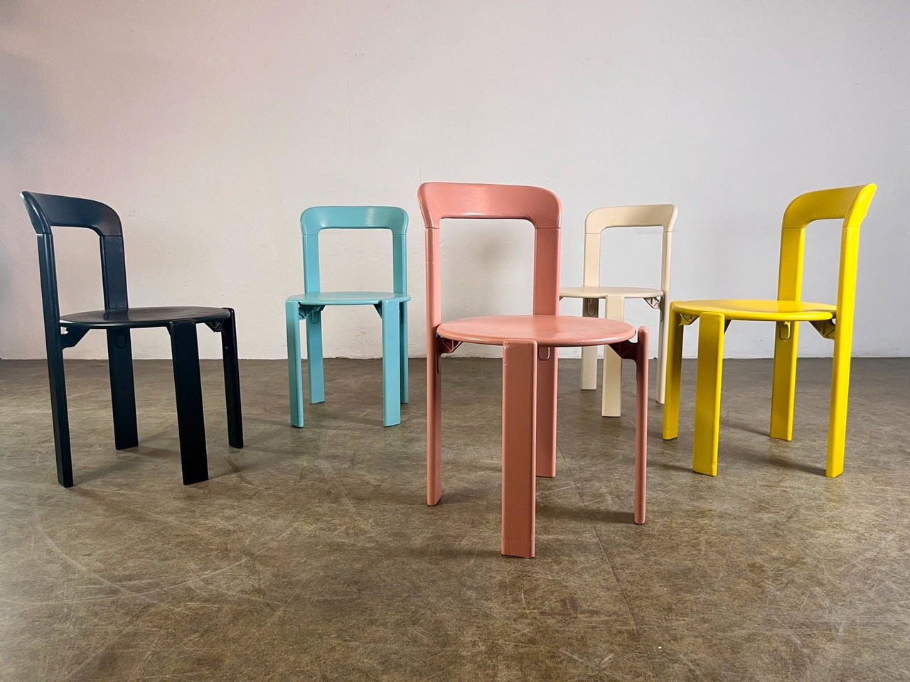 Lot de 8 chaises vintage Bruno Rey Kusch & Co Design 1970 nouvellement vernies