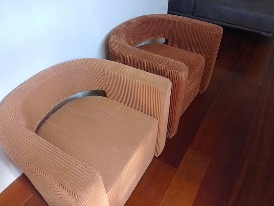 Image 1 of 2x tub chairs made of rib velvet