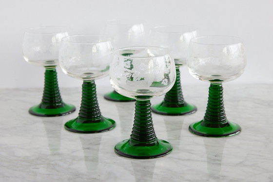 Image 1 of 6x Luminarc White Wine Glasses