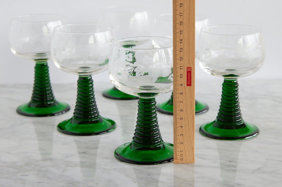 Image 1 of 6x Luminarc White Wine Glasses