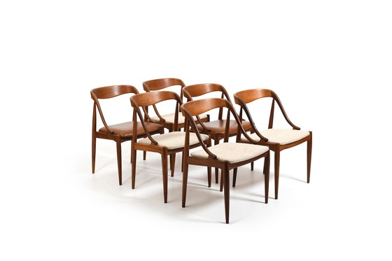 Image 1 of Chaises de salle à manger en teck par Johannes Andersen 1960s