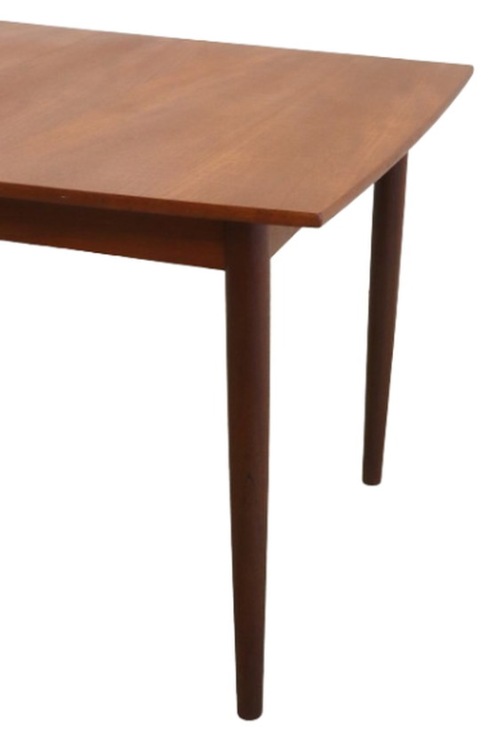 Image 1 of Rectangular extendable dining room table 'Haule' vintage