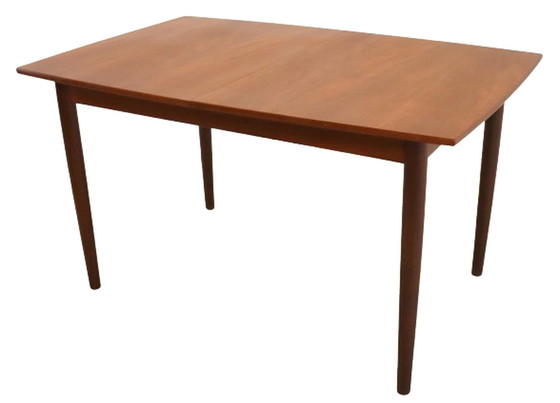Image 1 of Rectangular extendable dining room table 'Haule' vintage