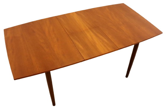 Image 1 of Rectangular extendable dining room table 'Haule' vintage