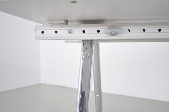 Image 1 of MedaMorph desk Vitra