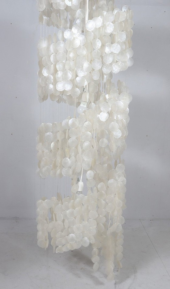 Image 1 of Shell lamp/pearl ceiling lamp of the 80s in the style of Verner Panton