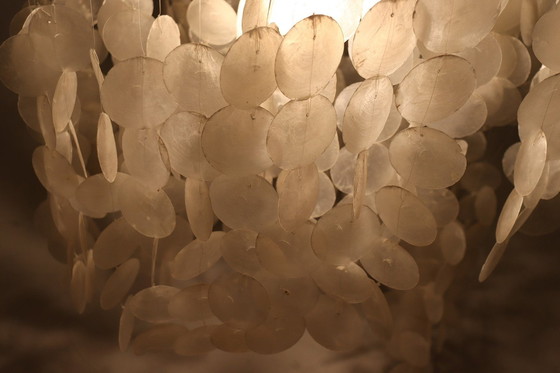 Image 1 of Shell lamp/pearl ceiling lamp of the 80s in the style of Verner Panton