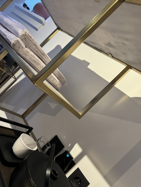 Image 1 of Étagère murale Evita Gold de Furnified