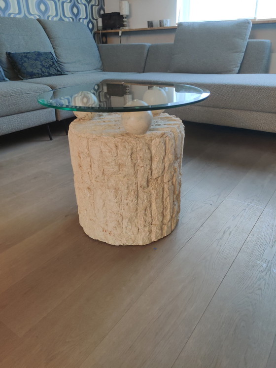 Image 1 of Magnussen Ponte Table basse Mactan en pierre fossile