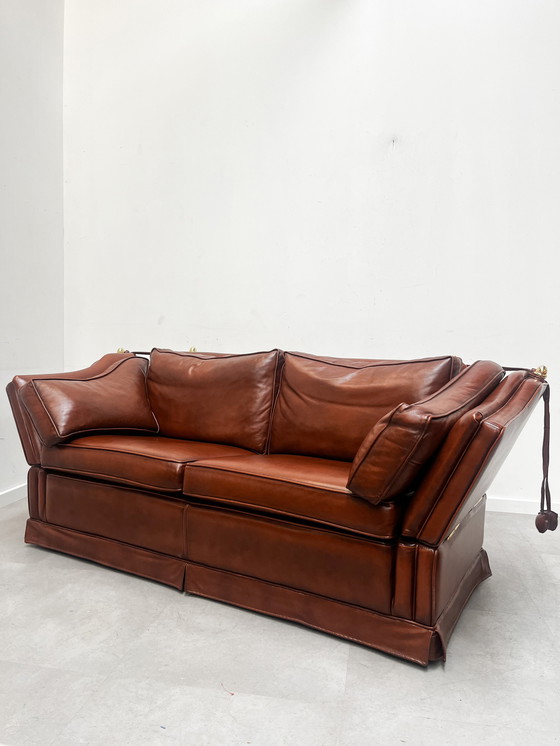 Image 1 of Canapé "Castle" en cuir cognac