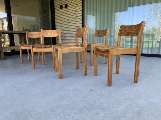 Image 1 of 5 chaises de salle à manger en pin Douglas