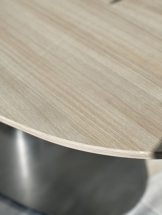 Image 1 of Modern oval dining table