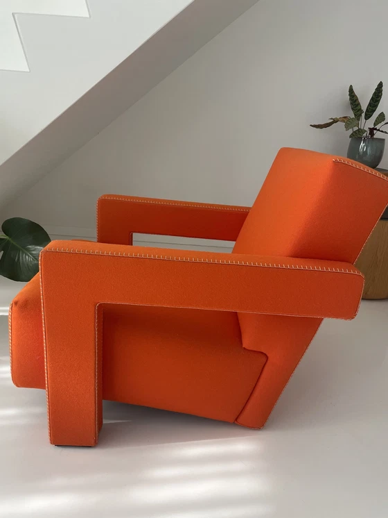 Image 1 of 2 X Cassina Utrecht