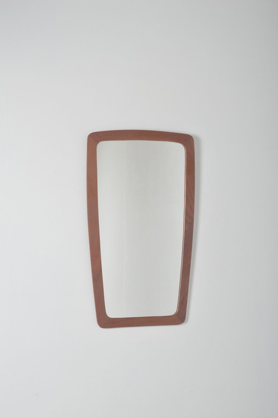 Image 1 of Danish mirror model 957 with rounded edge in teak, 1960s