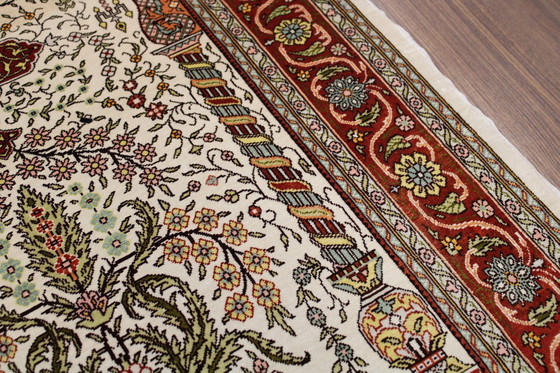 Image 1 of Hereke de seda pura genuina original de 106 x 68 cm en excelente estado