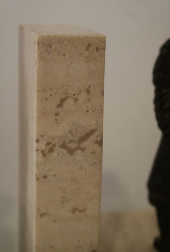 Image 1 of Coppia di fermalibri in travertino con guerrieri cinesi, XX secolo 