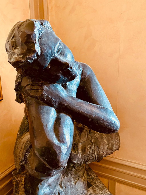 Anita Dekker bronze sculpture