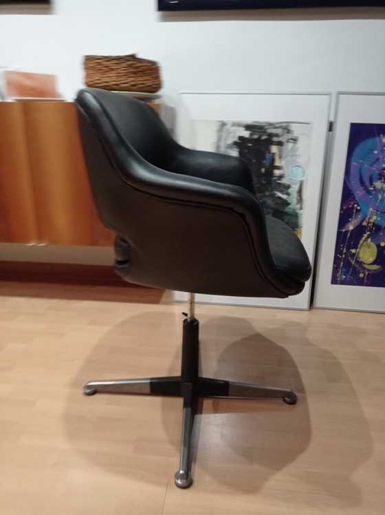 Image 1 of Cassina Olli Mannermaa chair