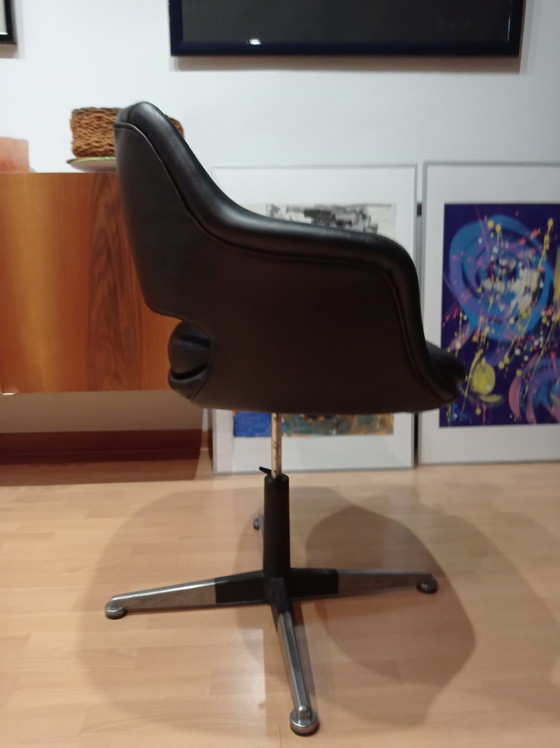 Image 1 of Cassina Olli Mannermaa chair